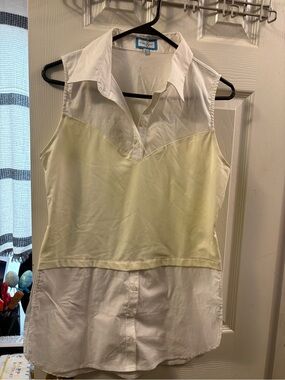 Sleeveless Two-Tone Chemise Top in White and Pale Yellow